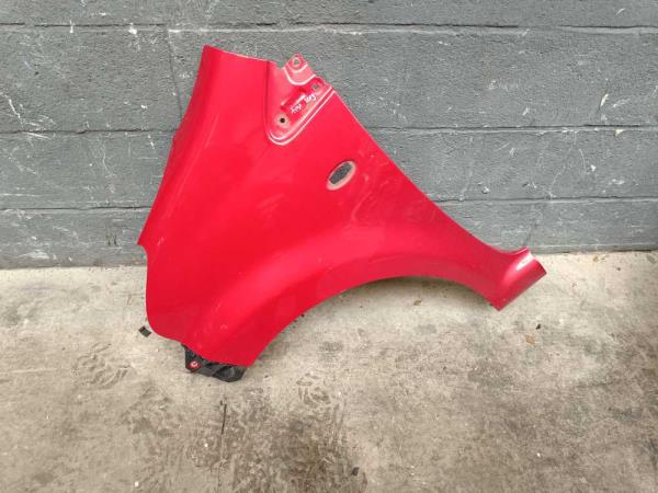 AILE GAUCHE TOYOTA AYGO 2005-2014 - Vue 1